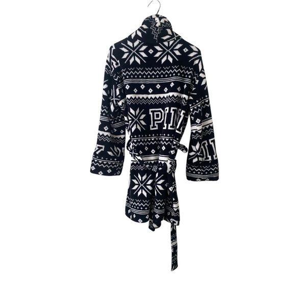 PINK Plush Robe I Size: XS/S - Picture 6 of 8